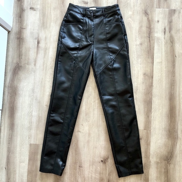 Wilfred, Aritzia, Rebel, Faux Vegan Leather, High Rise, Pants, Size 0‎ - Picture 1 of 16